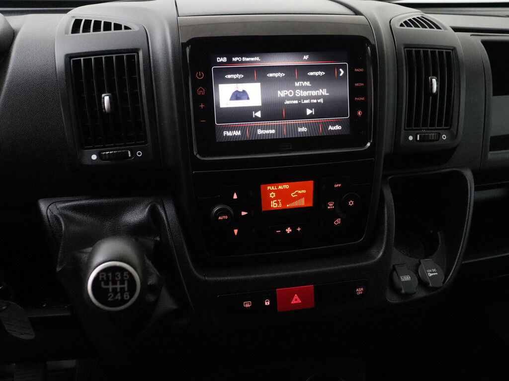 Citroën Jumper 2.2BlueHDi 120PK L2H2