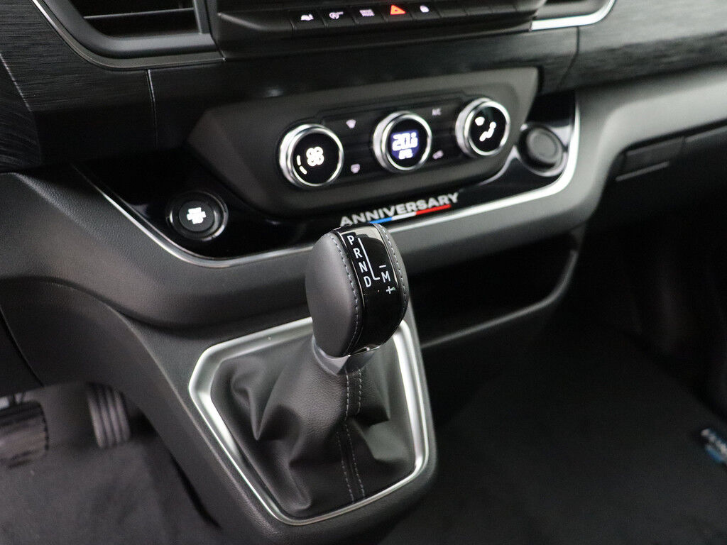 Renault Trafic 2.0DCI 170PK Lang Dubbele Cabine Anniversary+ Edition