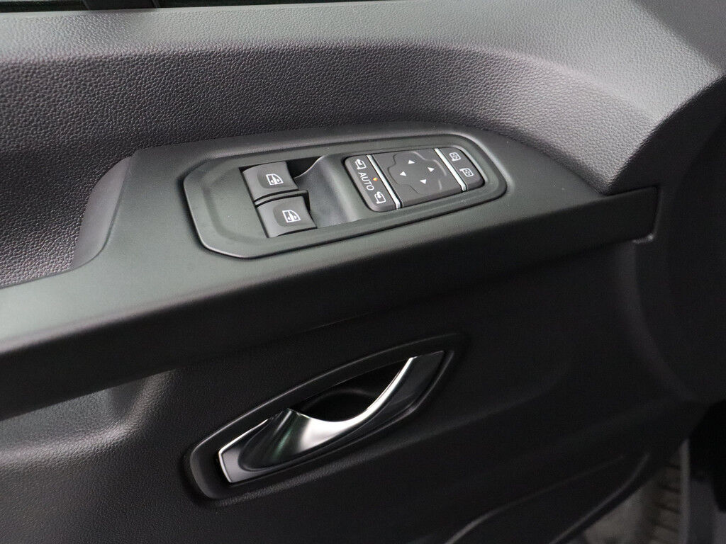 Renault Trafic 2.0DCI 170PK Lang Dubbele Cabine Anniversary+ Edition