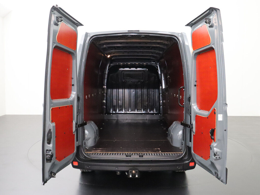 Renault Master 2.3DCi 150PK L3H2 Special Edition