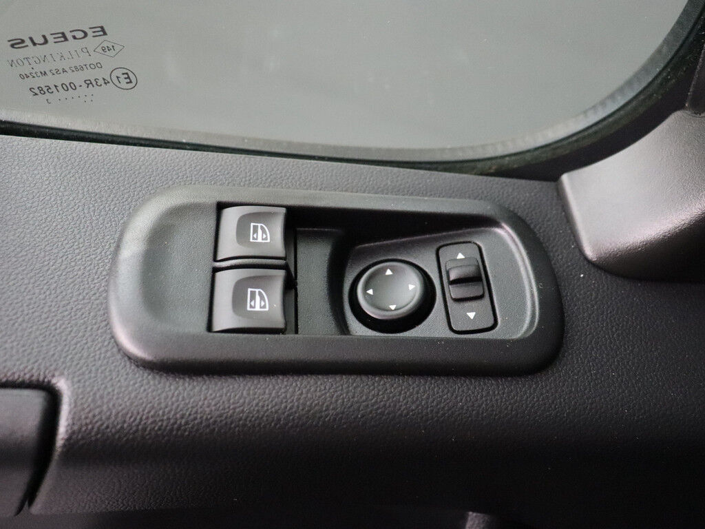 Renault Master 2.3DCi 150PK L3H2 Special Edition