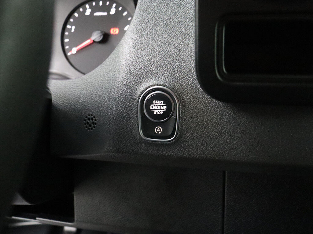 Mercedes-Benz Sprinter L1H1 | Werkplaatsinrichting | Kastenwand