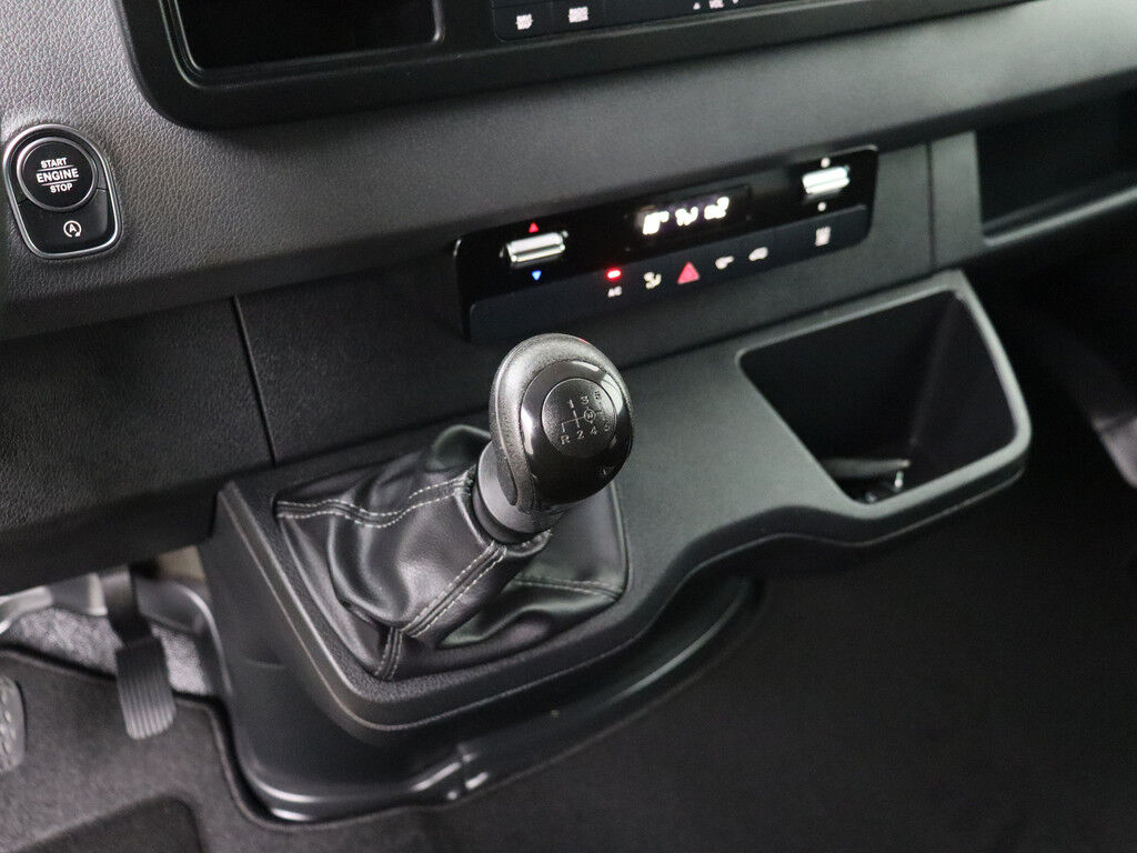 Mercedes-Benz Sprinter L1H1 | Werkplaatsinrichting | Kastenwand