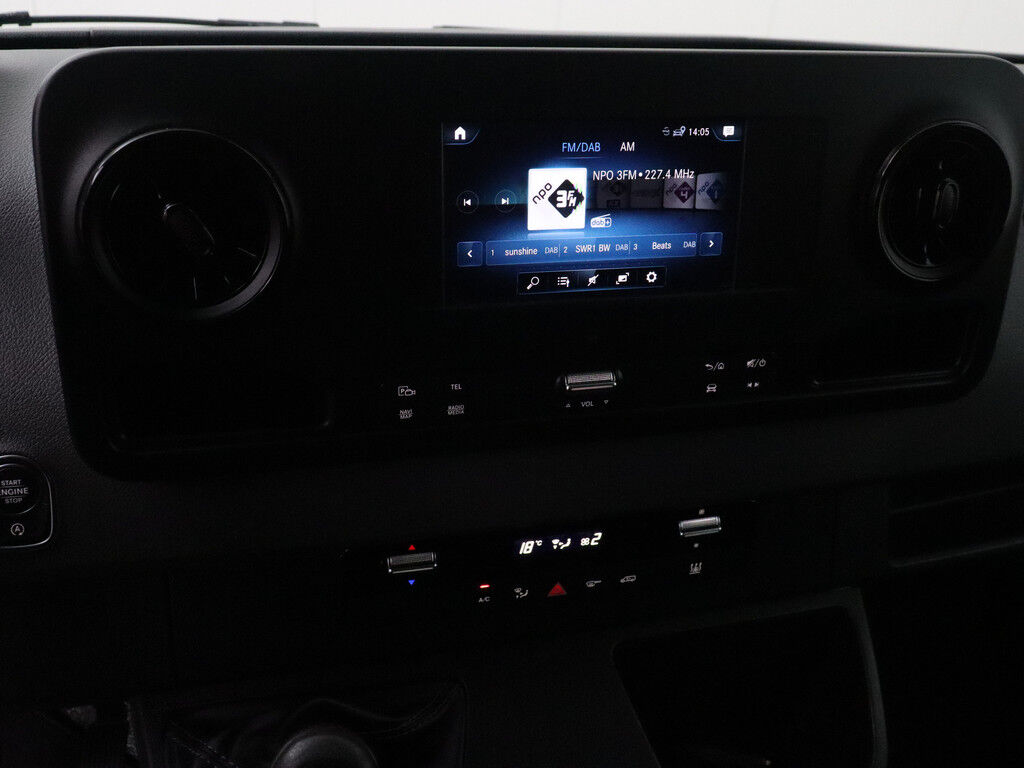 Mercedes-Benz Sprinter L1H1 | Werkplaatsinrichting | Kastenwand