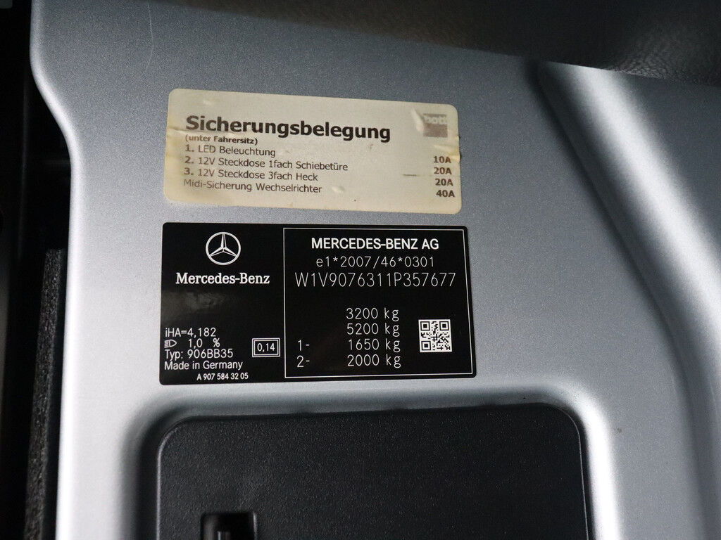 Mercedes-Benz Sprinter L1H1 | Werkplaatsinrichting | Kastenwand