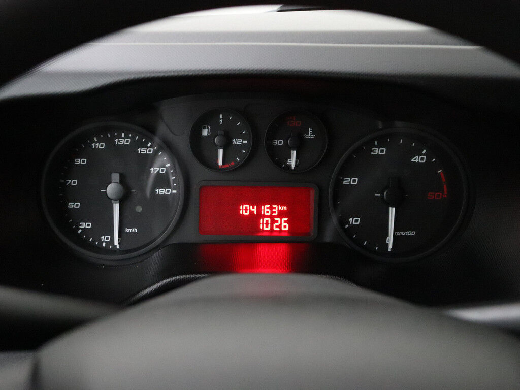 Iveco Daily 35C16 Bakwagen+Laadklep