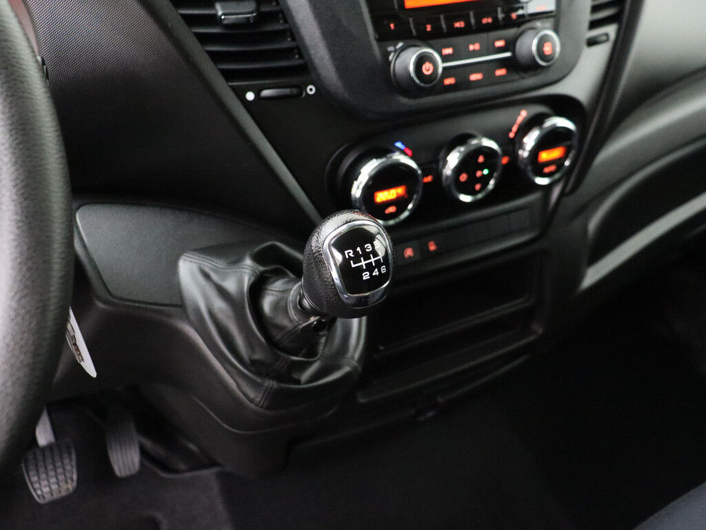 Iveco Daily 35C16 Bakwagen+Laadklep