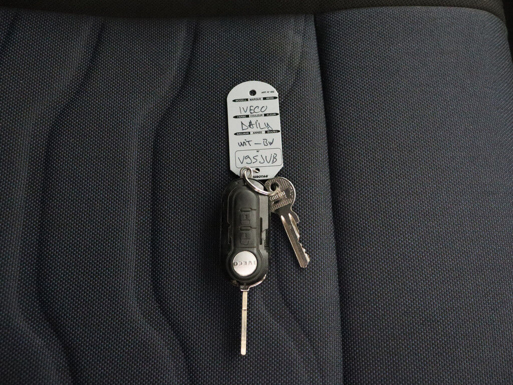 Iveco Daily 35C16 Bakwagen+Laadklep