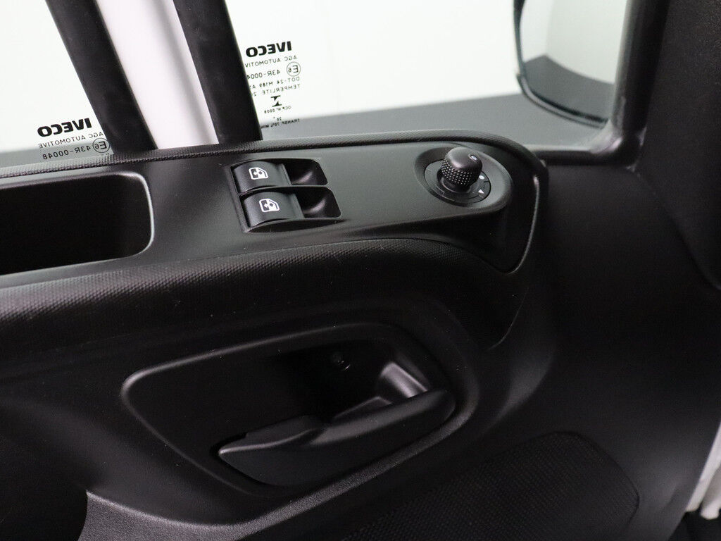 Iveco Daily 35C16 Bakwagen+Laadklep