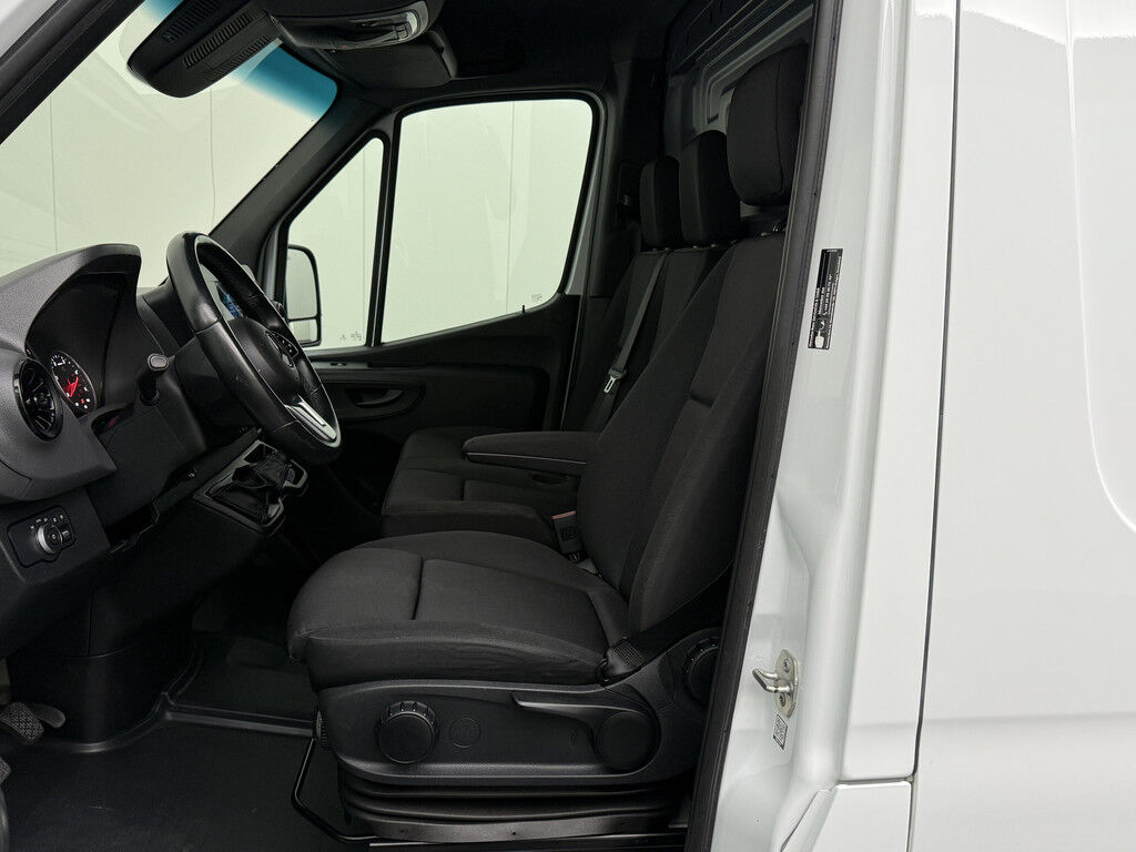 Mercedes-Benz Sprinter 317CDI L3H2 Maxi | Led | Mbux | 3500Kg Trekhaak
