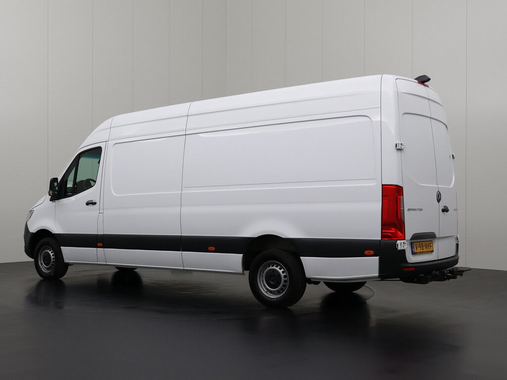 Mercedes-Benz Sprinter 317CDI L3H2 Maxi | Led | Mbux | 3500Kg Trekhaak