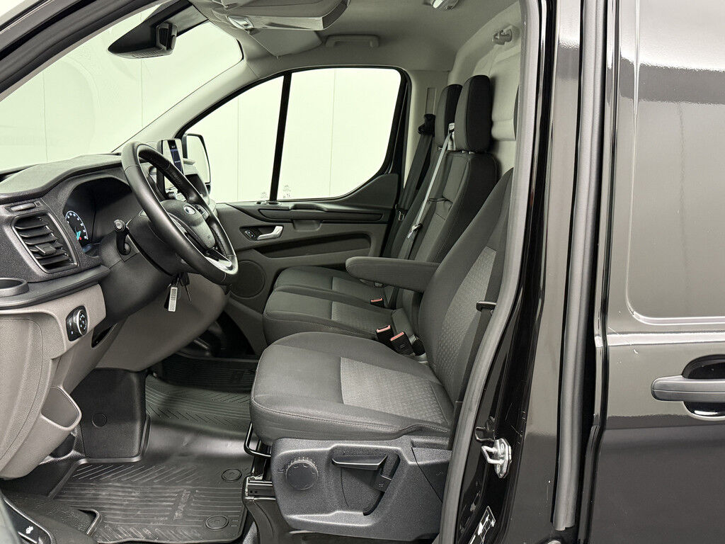 Ford Transit Custom 2.0TDCI 130PK Lang Automaat Limited
