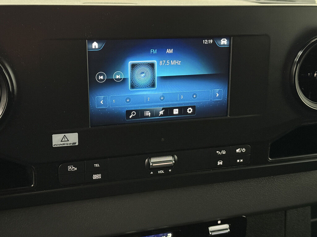 Mercedes-Benz Sprinter 311CDI L2H2 Werkplaats | Oprijplaat