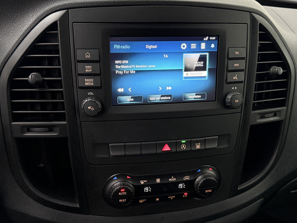 Mercedes-Benz Vito 114CDI Lang Black Edition Dubbele Cabine | Led