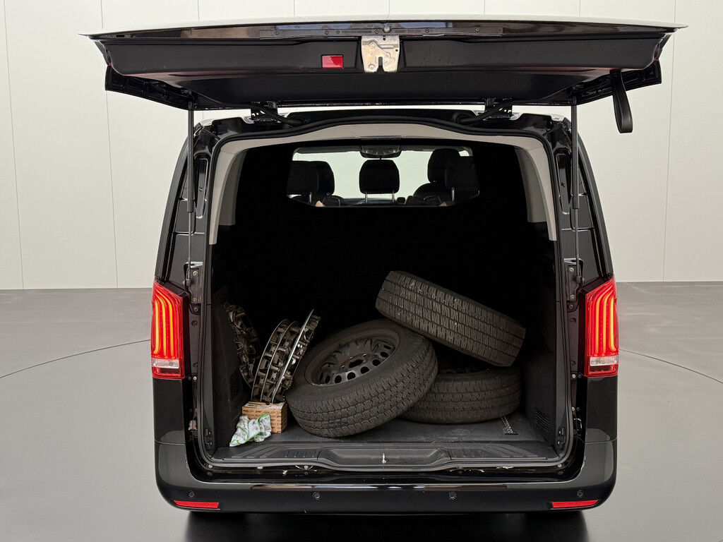 Mercedes-Benz Vito 114CDI Lang Black Edition Dubbele Cabine | Led