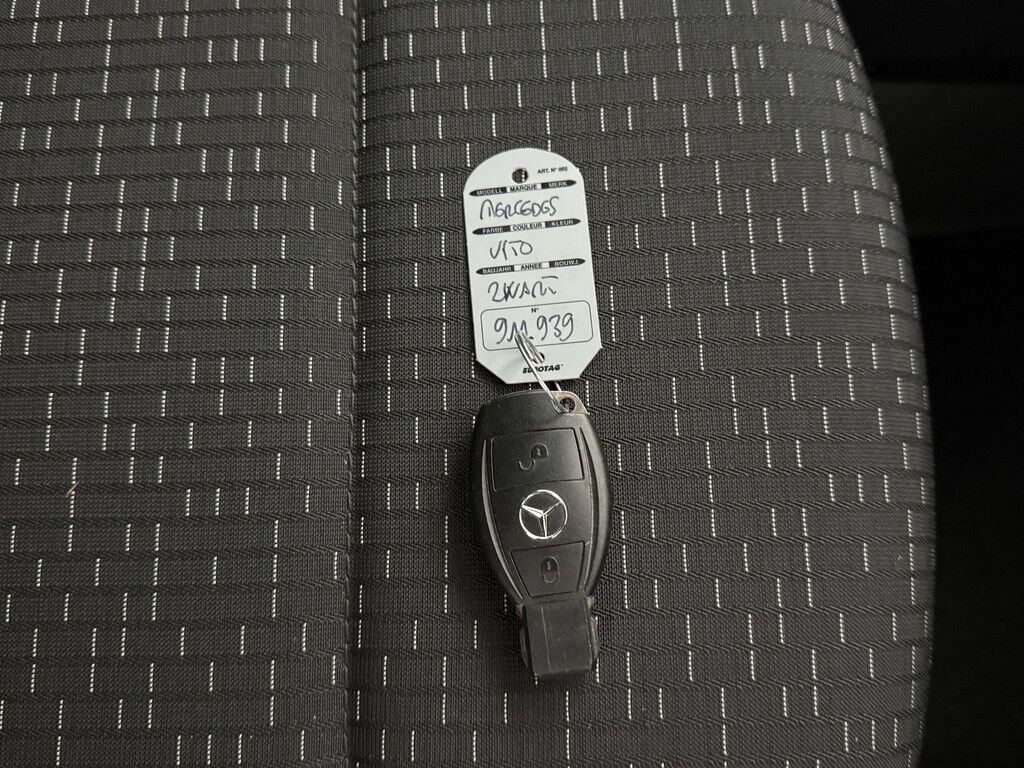 Mercedes-Benz Vito 114CDI Lang Black Edition Dubbele Cabine | Led