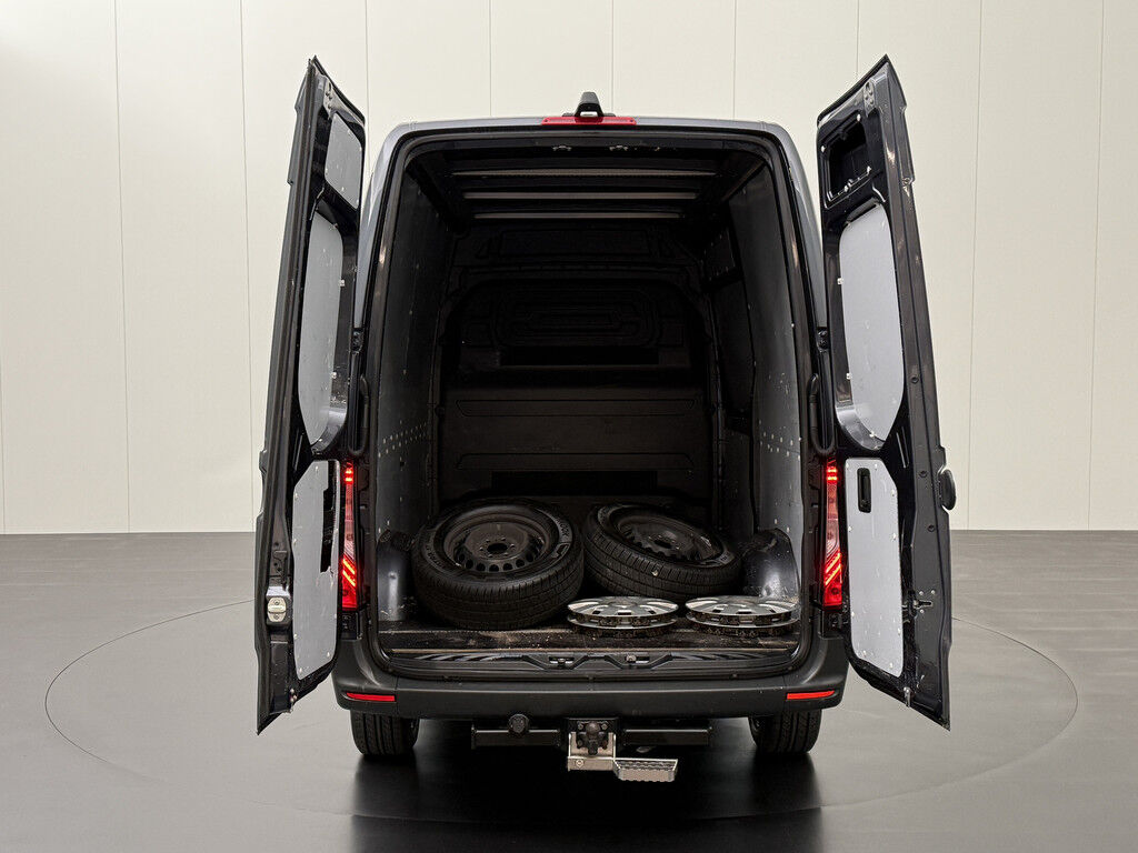 Mercedes-Benz Sprinter 317CDI 9G-Tronic Automaat L2H2 RWD