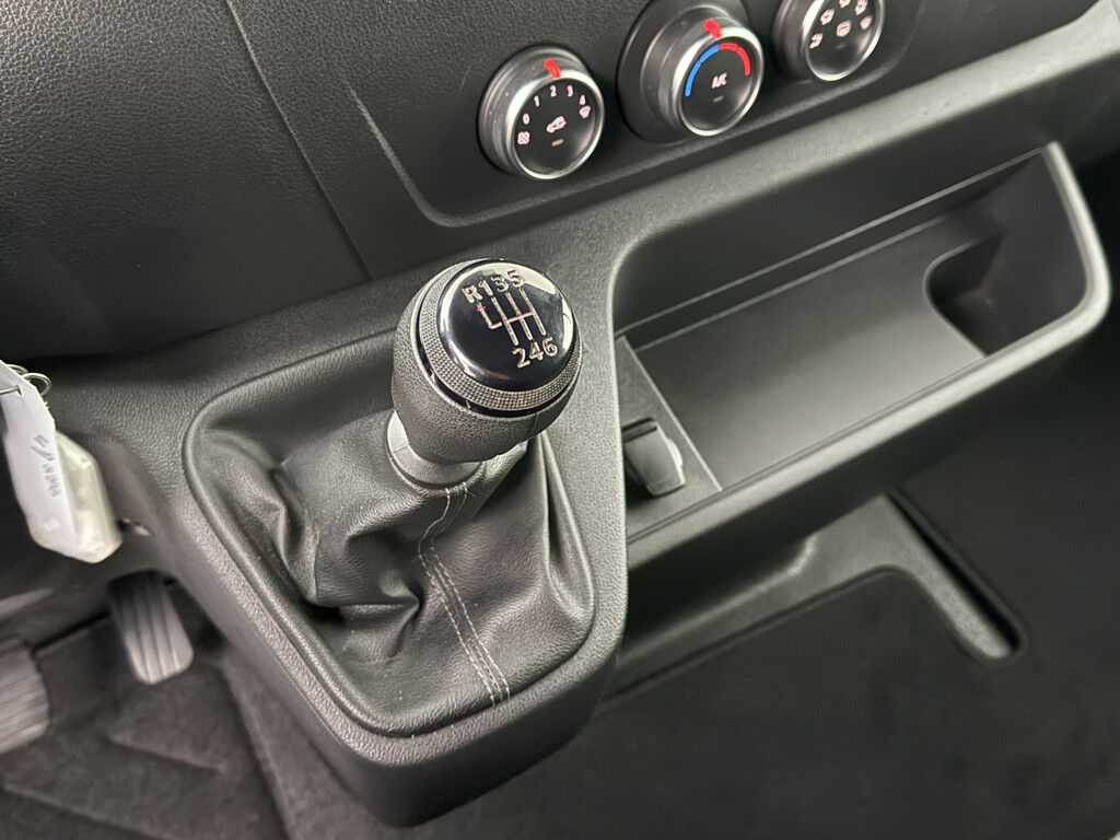 Renault Master 2.3DCi 136PK L2H2