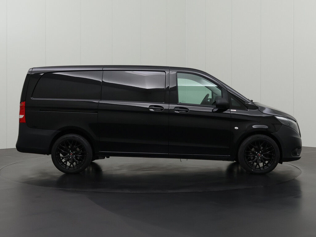 Mercedes-Benz Vito Lang Black Edition | Camera