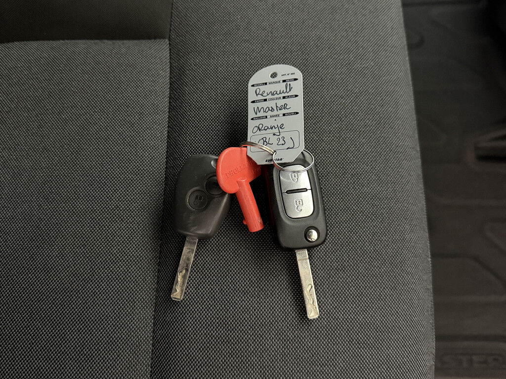 Renault Master 2.3DCi 170PK Automaat L1H1 | Laadklep