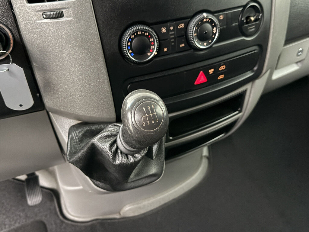 Mercedes-Benz Sprinter L2H2