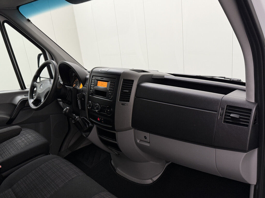 Mercedes-Benz Sprinter L2H2