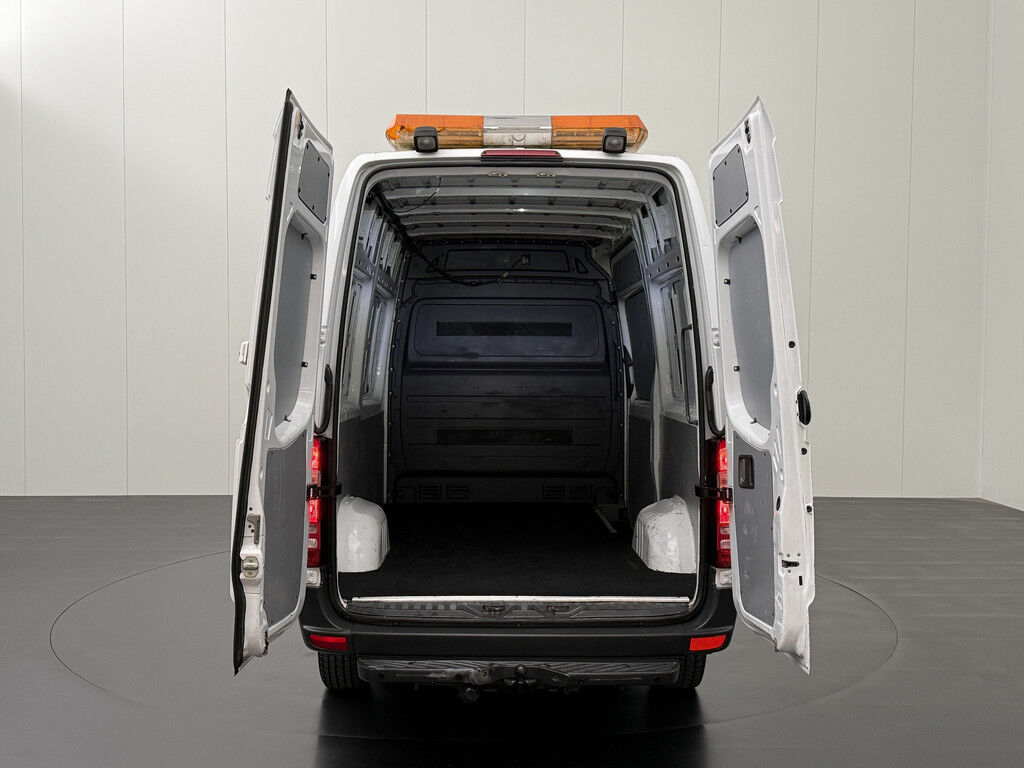 Mercedes-Benz Sprinter L2H2