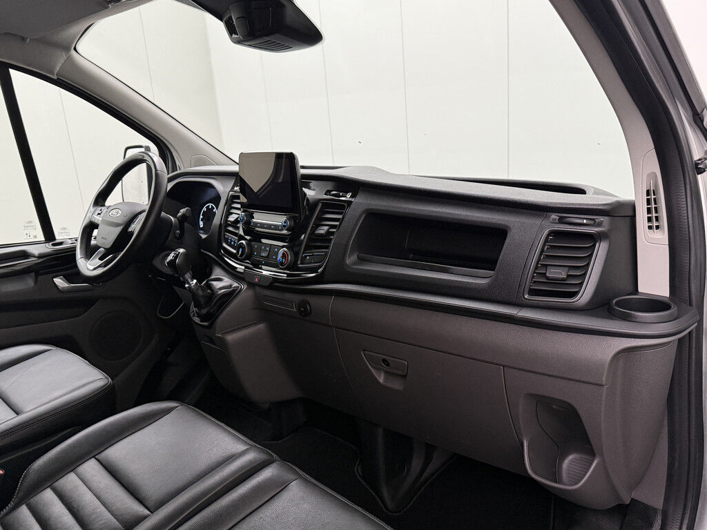 Ford Transit Custom 130PK L2H1 Trail Limited | 2800Kg Trekhaak