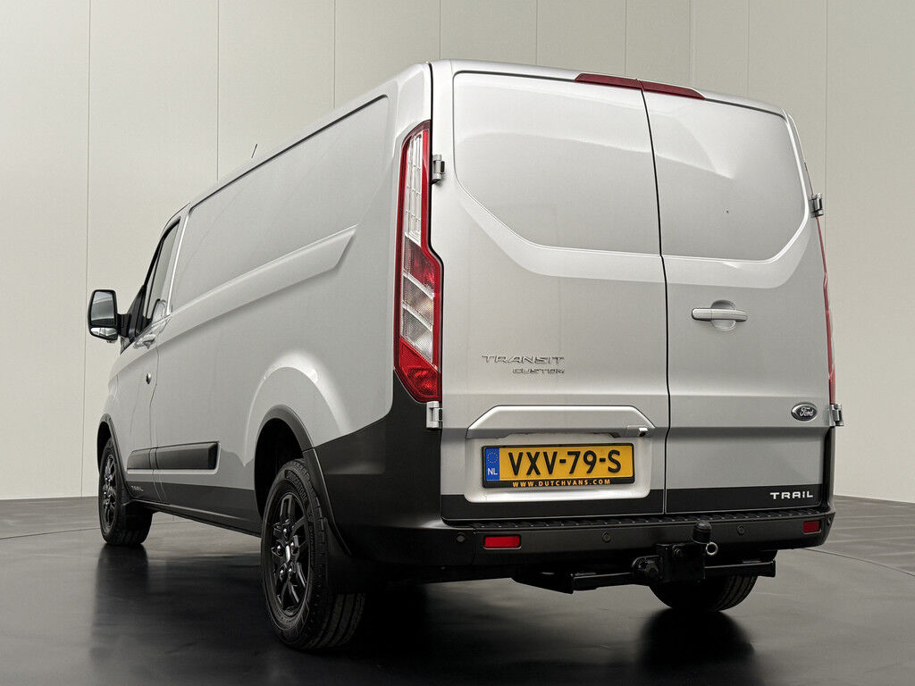 Ford Transit Custom 130PK L2H1 Trail Limited | 2800Kg Trekhaak
