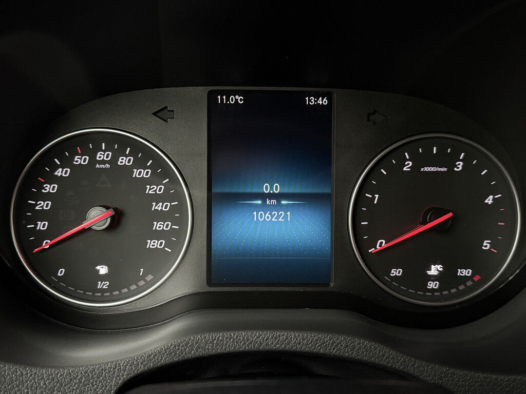 Mercedes-Benz Sprinter 319CDi 3.0V6 L2H2 Edition |