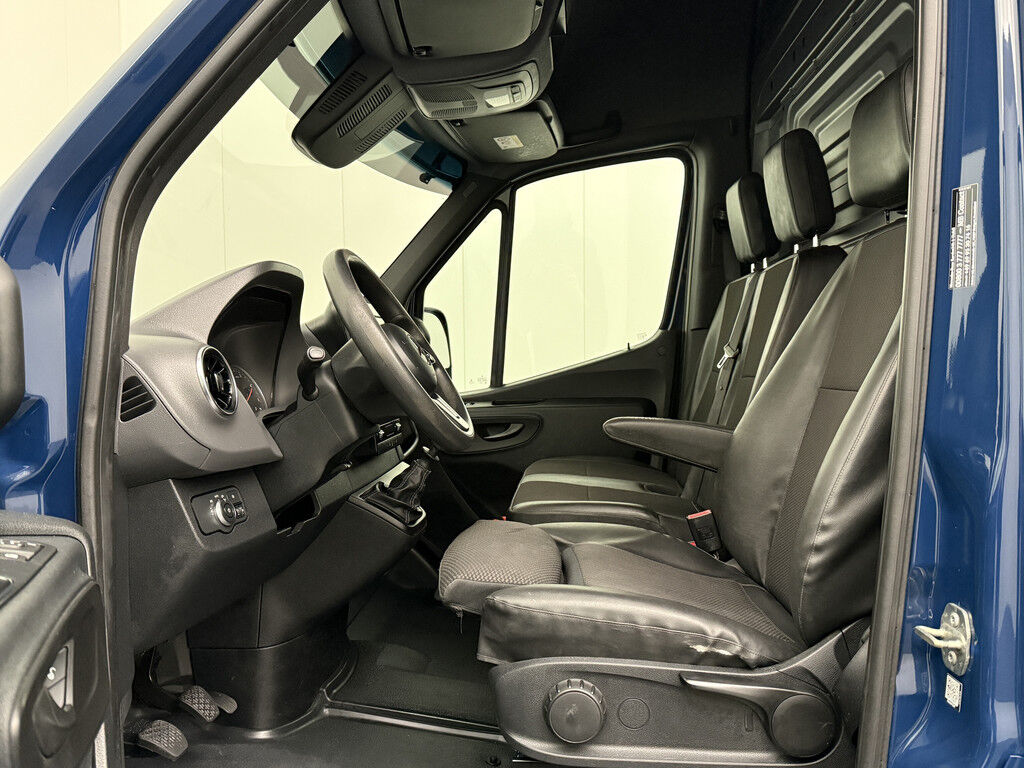 Mercedes-Benz Sprinter 319CDi 3.0V6 L2H2 Edition |