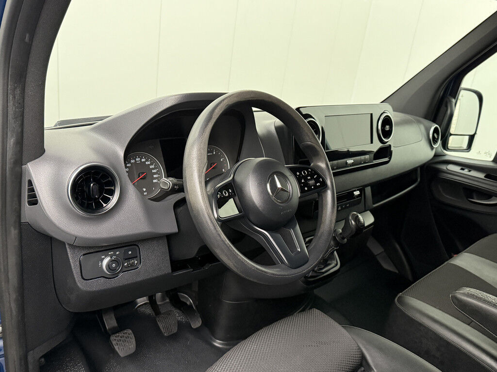 Mercedes-Benz Sprinter 319CDi 3.0V6 L2H2 Edition |