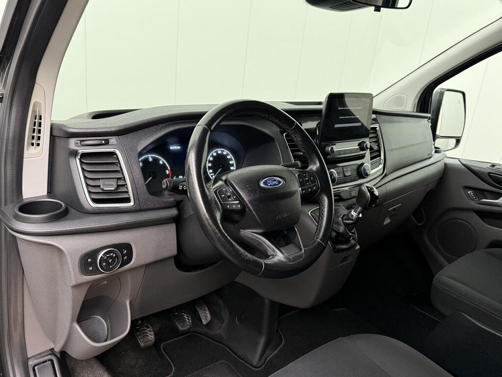 Ford Transit Custom 2.0TDCI 170PK Dubbele Cabine Limited | 2xSchuifdeur