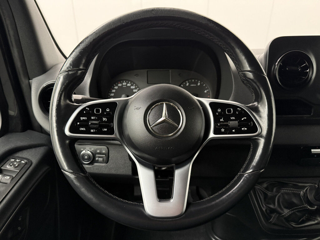 Mercedes-Benz Sprinter 319CDI 3.0V6 L2H2 Dubbele Cabine 7-Persoons
