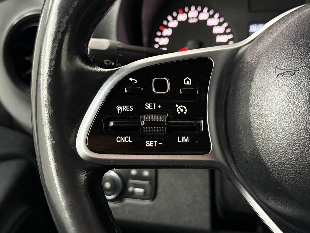 Mercedes-Benz Sprinter 319CDI 3.0V6 L2H2 Dubbele Cabine 7-Persoons