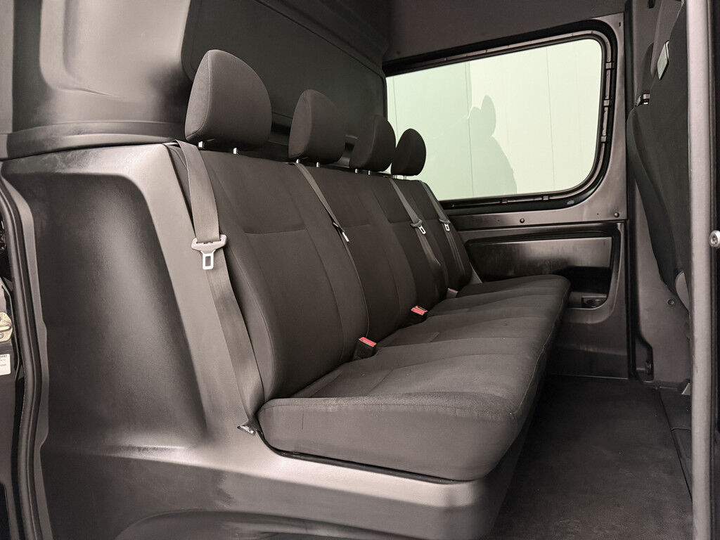 Mercedes-Benz Sprinter 319CDI 3.0V6 L2H2 Dubbele Cabine 7-Persoons