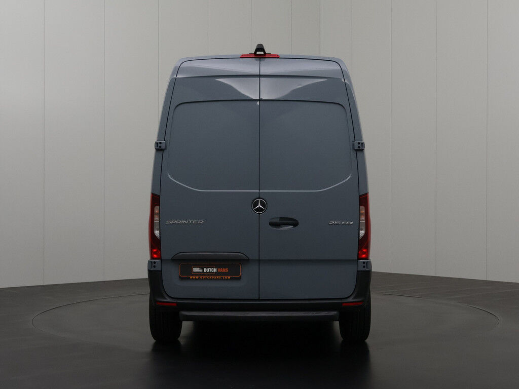Mercedes-Benz Sprinter Automaat L2H2 | Led | LMV € 1900,-- meerprijs | Camera | Multimedia