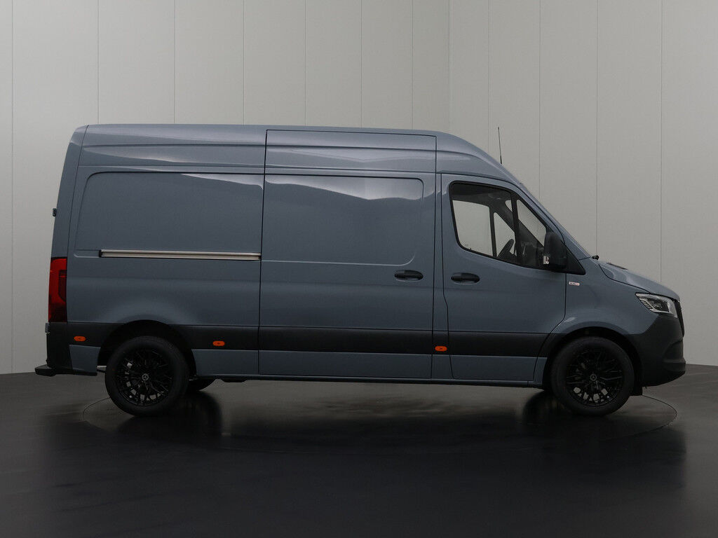 Mercedes-Benz Sprinter Automaat L2H2 | Led | LMV € 1900,-- meerprijs | Camera | Multimedia