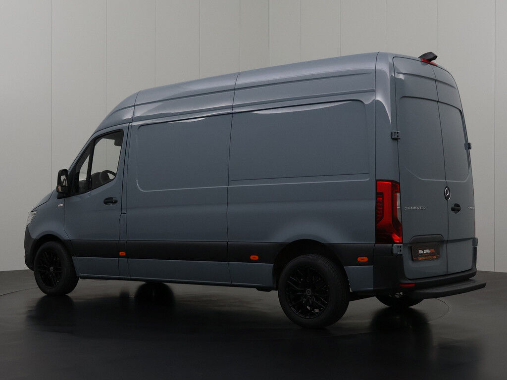 Mercedes-Benz Sprinter Automaat L2H2 | Led | LMV € 1900,-- meerprijs | Camera | Multimedia