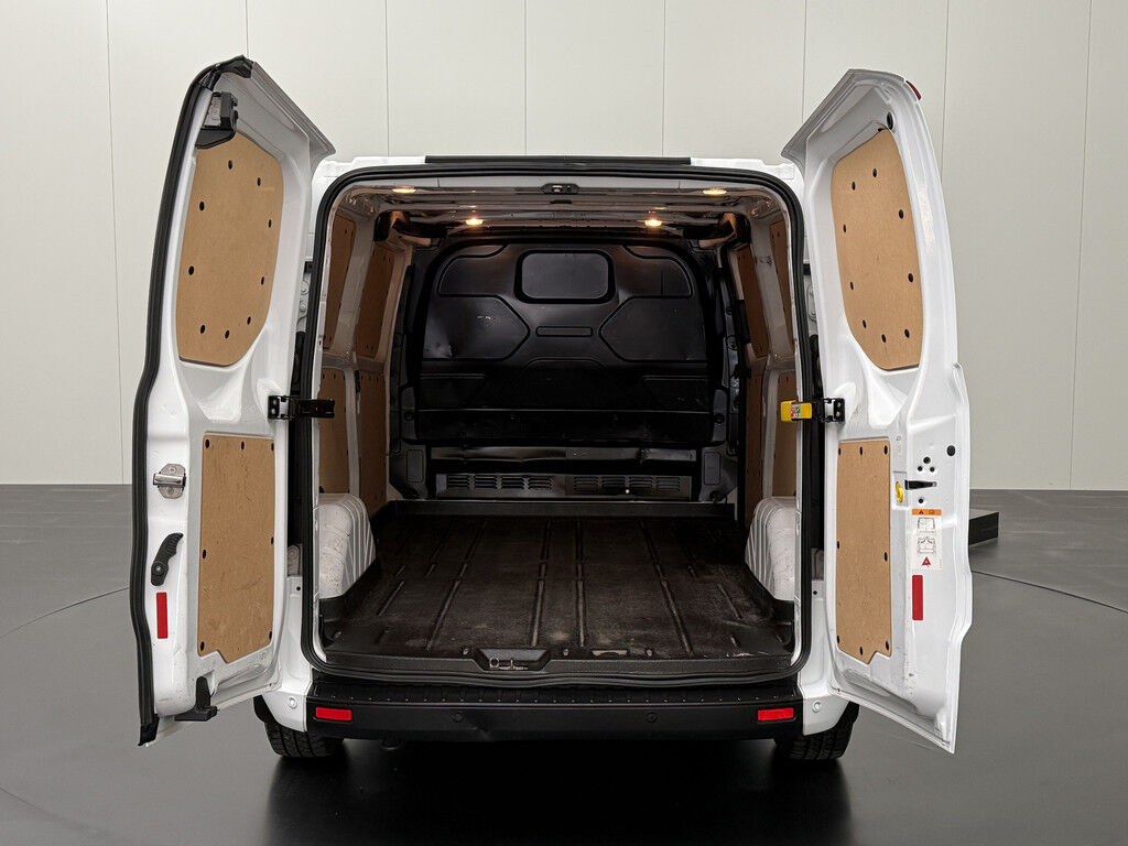 Ford Transit Custom 2.0TDCi 130PK Lang | Multimedia | 3-Zits