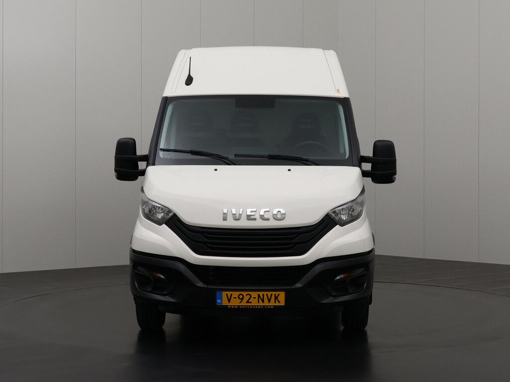 Iveco Daily 35C14 L2H2 Dubbel lucht L2H2 | 3500Kg Trekgewicht