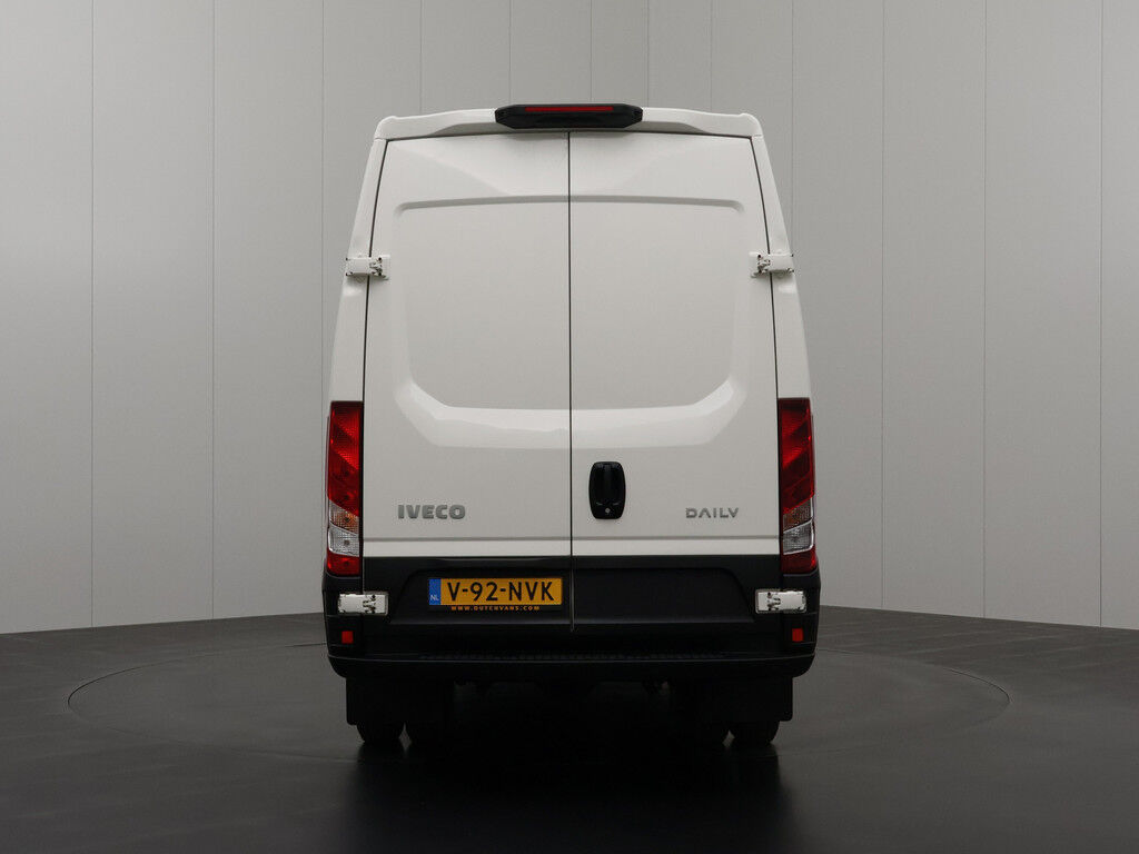 Iveco Daily 35C14 L2H2 Dubbel lucht L2H2 | 3500Kg Trekgewicht