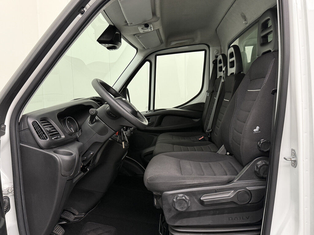 Iveco Daily 35C16 Bakwagen+Laadklep | Camera | Multimedia