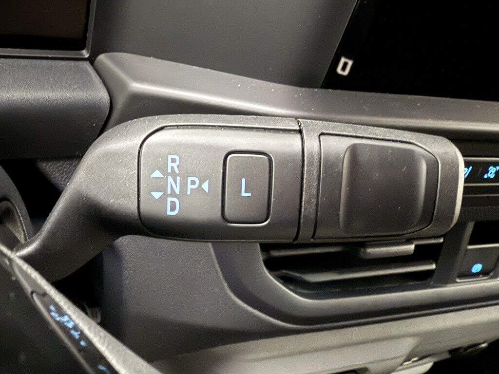 Ford Transit Custom 2.5 PHEV Lang Limited | 9-Persoons | Incl BPM excl BTW