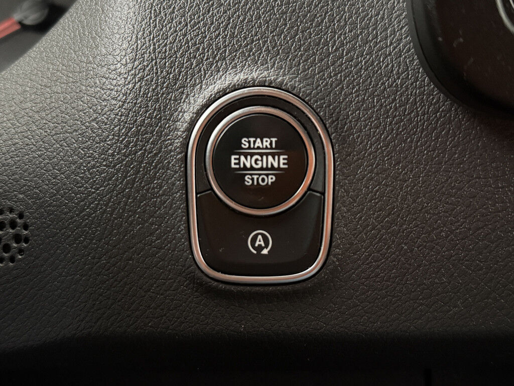 Mercedes-Benz Sprinter L3H2 Maxi RWD