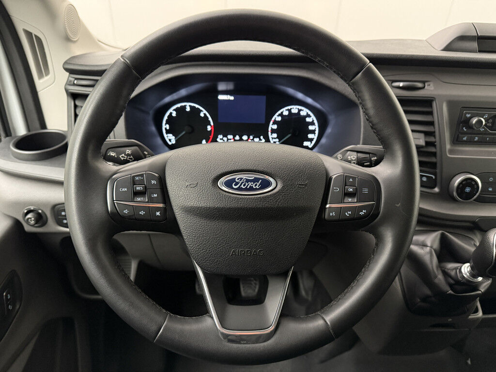 Ford Transit 2.0TDCi 130PK Bakwagen | Laadklep | Euro 6