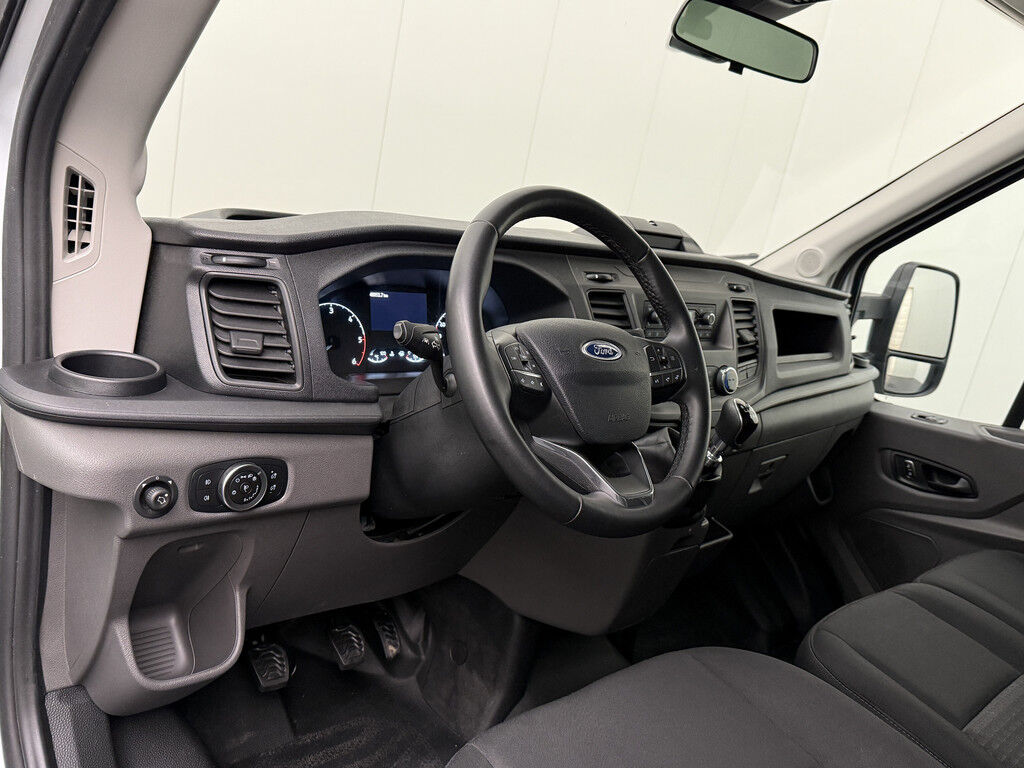 Ford Transit 2.0TDCi 130PK Bakwagen | Laadklep | Euro 6