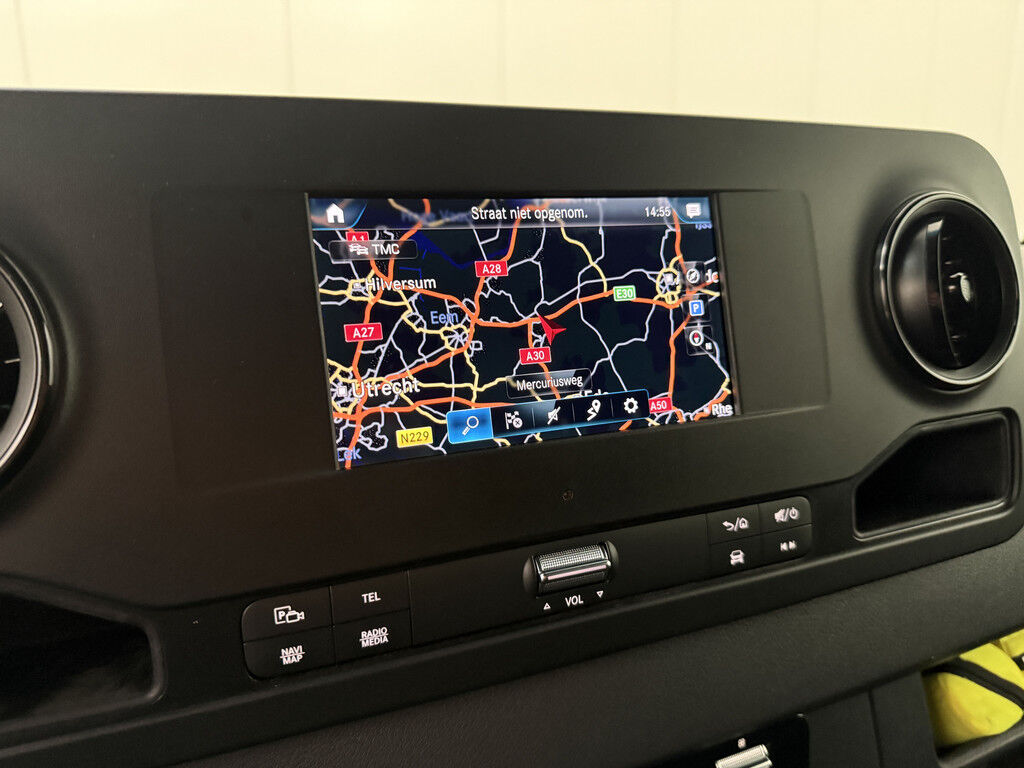 Mercedes-Benz Sprinter 319CDi Automaat L2H2 | 3500Kg Trekhaak