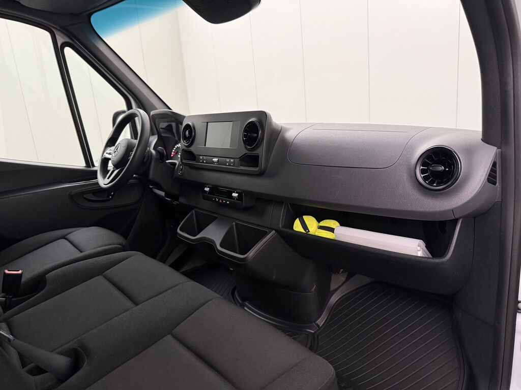 Mercedes-Benz Sprinter 319CDi Automaat L2H2 | 3500Kg Trekhaak
