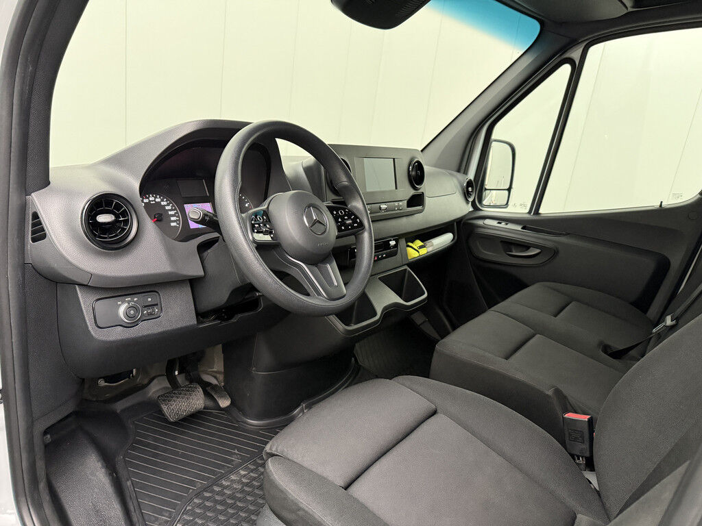Mercedes-Benz Sprinter 319CDi Automaat L2H2 | 3500Kg Trekhaak